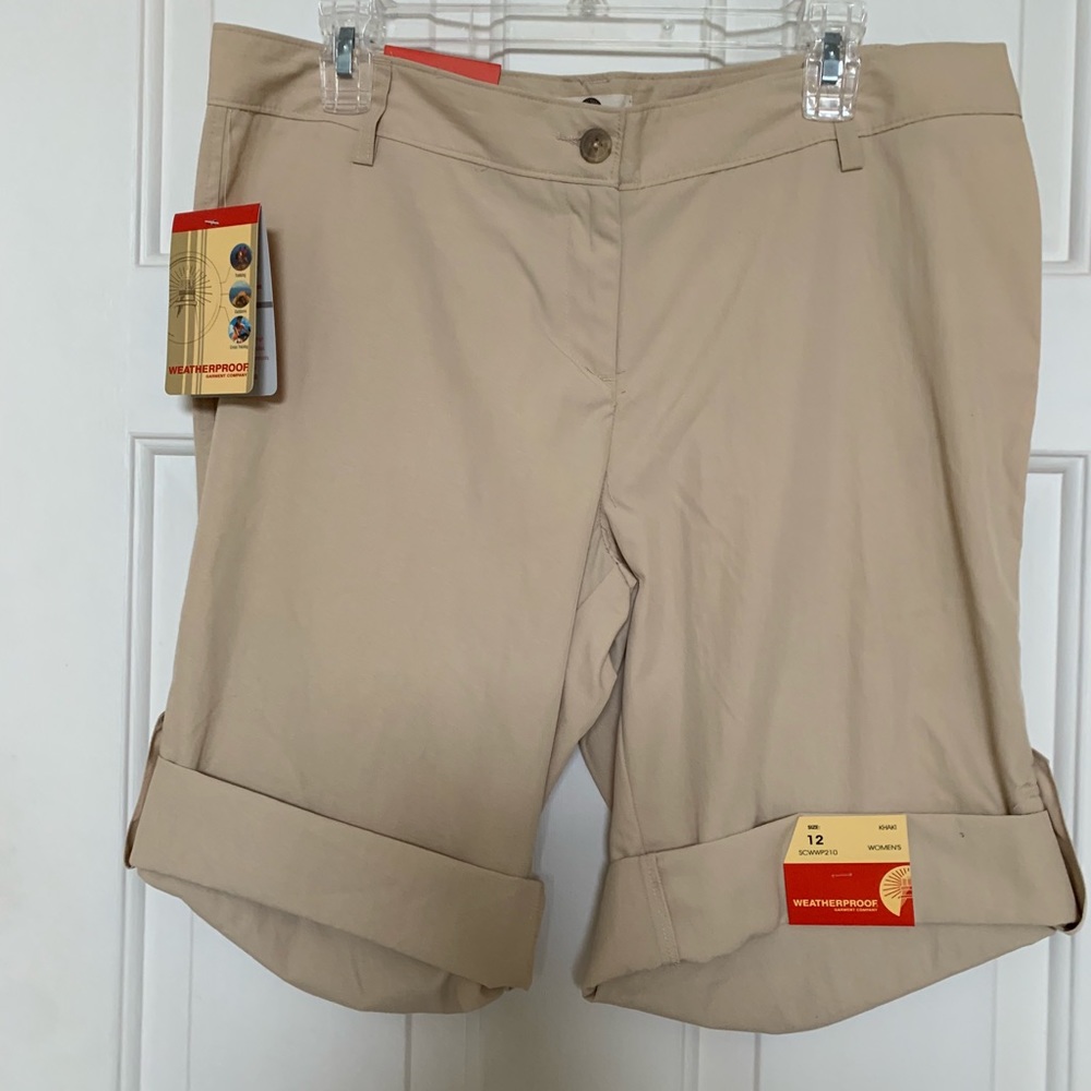 Women’s weatherproof Company Shorts
